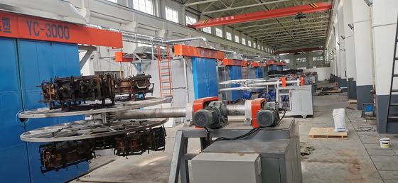 Beli Peralatan Rotomolding Siemens 2000 * 1500 * 1000mm 40kw Berat Produk Maks 500kg online manufacture