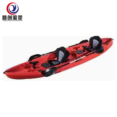 Perjalanan Air Kayak Rotomolded Disesuaikan Untuk Balapan Perikanan